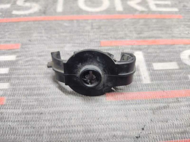 Крепление трубок, 100 рублей, Красноярск