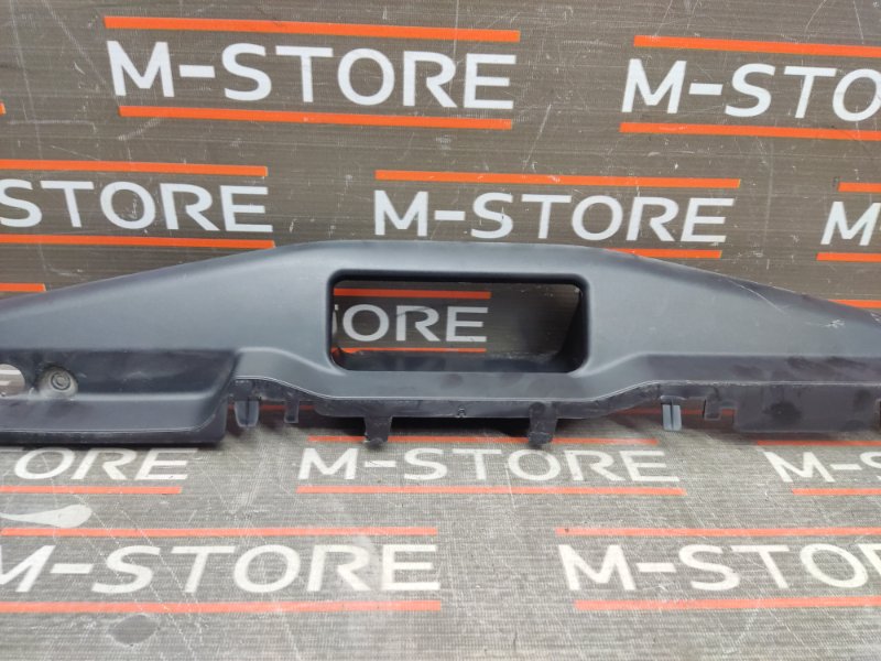 накладка крышки багажника, 600 рублей, Красноярск