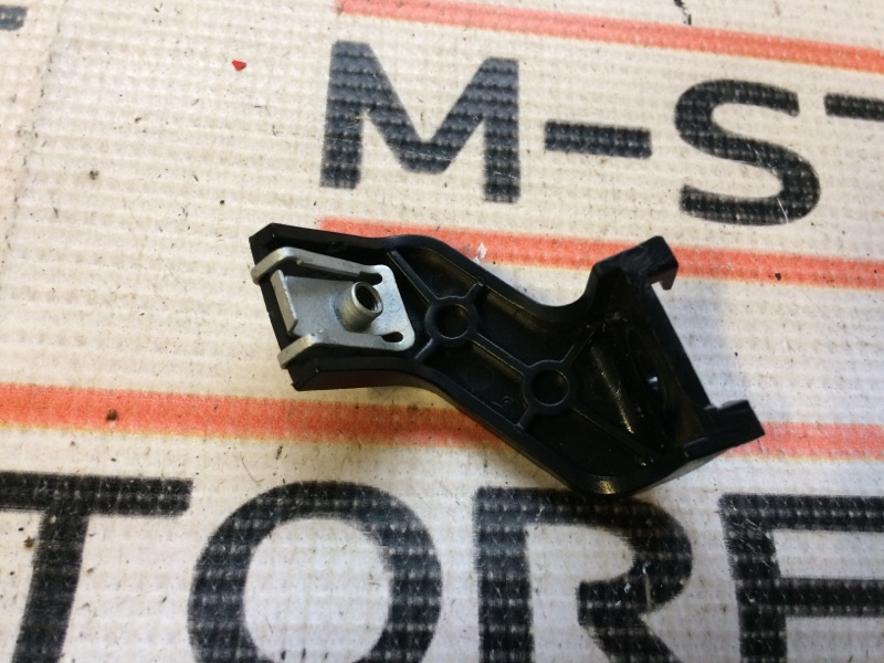 кронштейн панели, 300 рублей, Красноярск