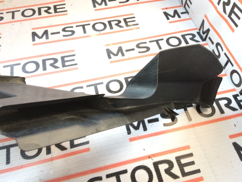 Водосток лобового стекла, 190 рублей, Красноярск