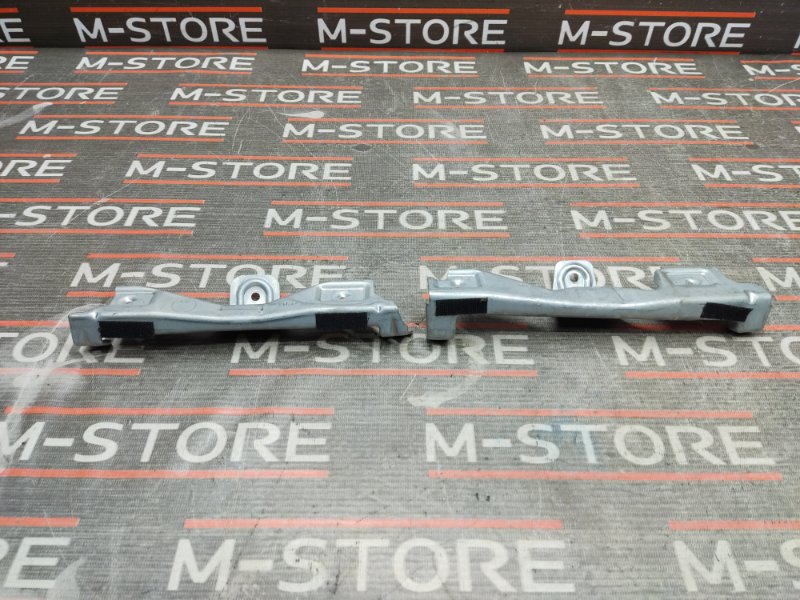 кронштейн потолочной ручки, 340 рублей, Красноярск