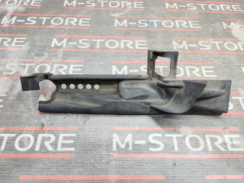 Водосток лобового стекла, 190 рублей, Красноярск