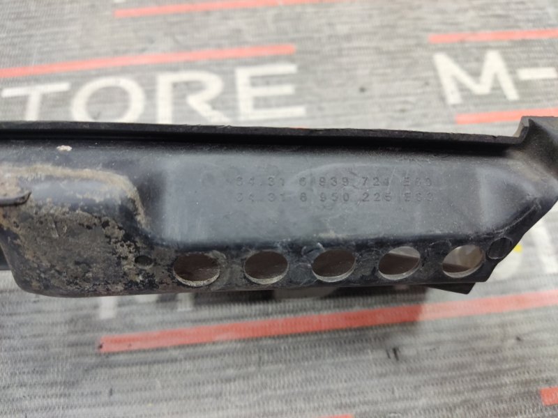 Водосток лобового стекла, 190 рублей, Красноярск