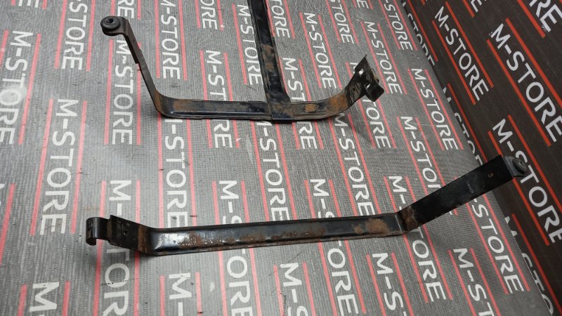 Крепление топливного бака, 340 рублей, Красноярск