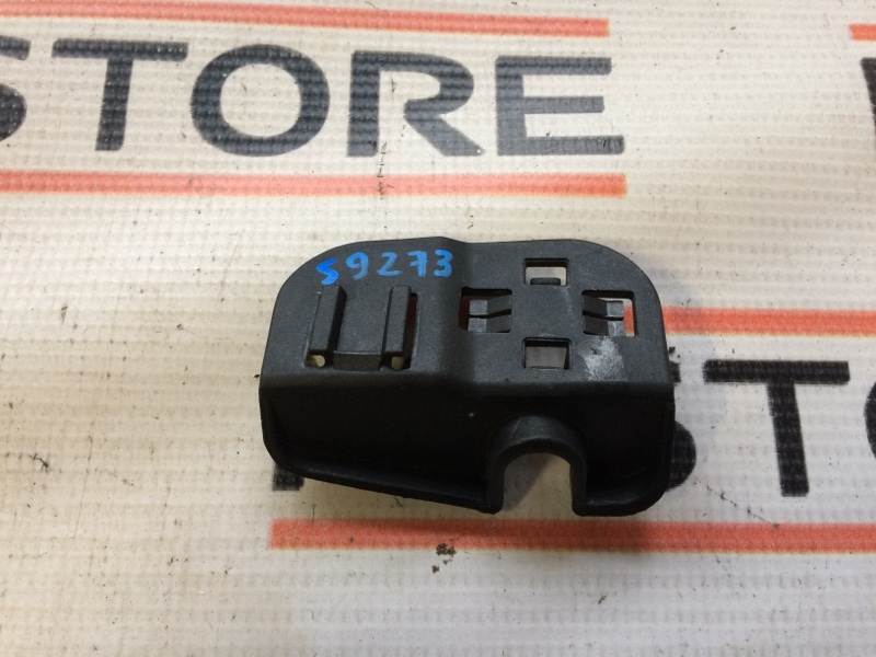 Кронштейн подлокотника, 280 рублей, Красноярск