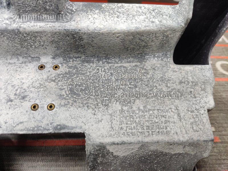 кронштейн центральной консоли, 340 рублей, Красноярск