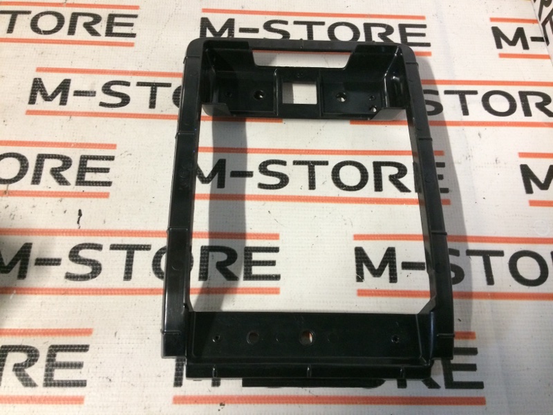 кронштейн, 320 рублей, Красноярск