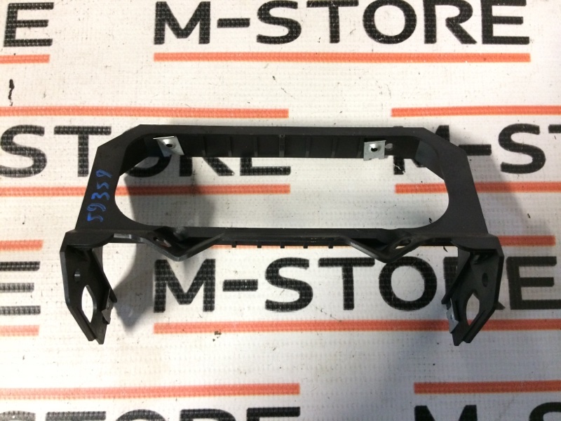 кронштейн центральной консоли, 280 рублей, Красноярск