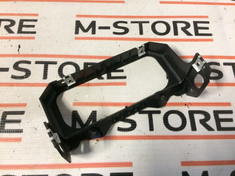 кронштейн центральной консоли, 280 рублей, Красноярск