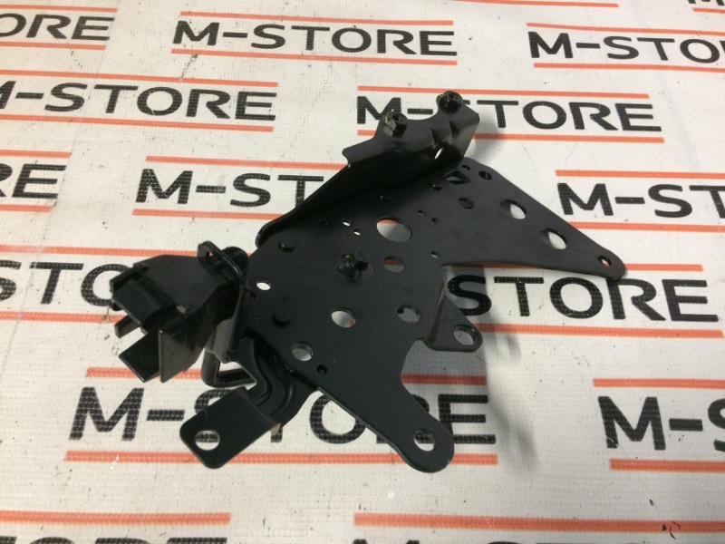 Замок спинки сиденья, 350 рублей, Красноярск