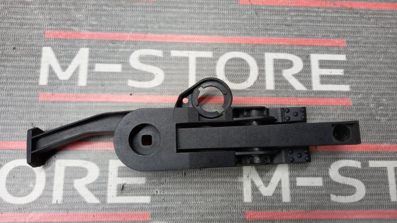 Кронштейн салонного фильтра, 340 рублей, Красноярск