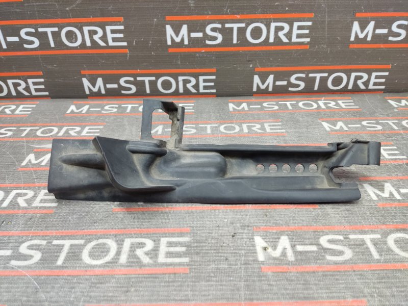 Водосток лобового стекла, 190 рублей, Красноярск