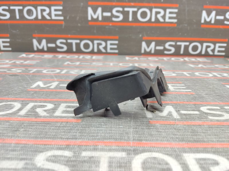 Уплотнитель капота, 280 рублей, Красноярск