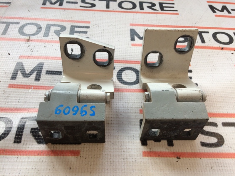 петля двери, 670 рублей, Красноярск