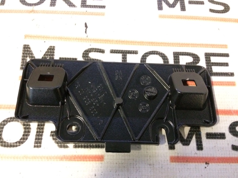 кронштейн потолочной ручки, 300 рублей, Красноярск