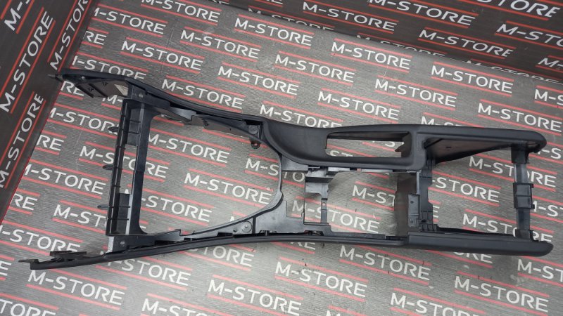 Консоль между сидений, 540 рублей, Красноярск