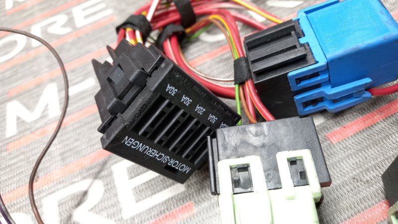 реле, 240 рублей, Красноярск