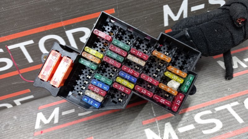 блок предохранителей, 400 рублей, Красноярск