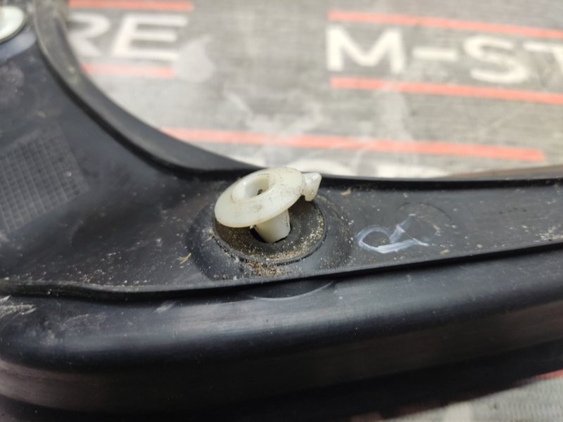 Водосток багажника, 340 рублей, Красноярск