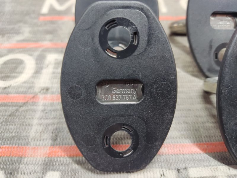 петля замка двери, 540 рублей, Красноярск