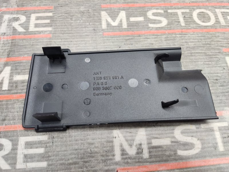 Крышка блока предохранителей, 190 рублей, Красноярск