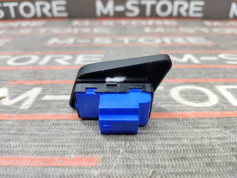 Кнопка центрального замка, 210 рублей, Красноярск