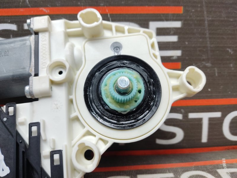 мотор стеклоподъемника, 670 рублей, Красноярск