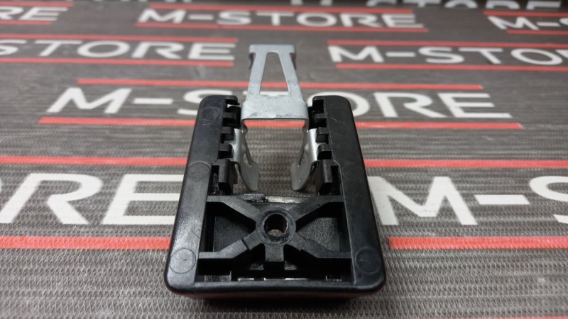 крепление козырька, 300 рублей, Красноярск