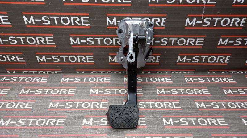 педаль тормоза, 540 рублей, Красноярск