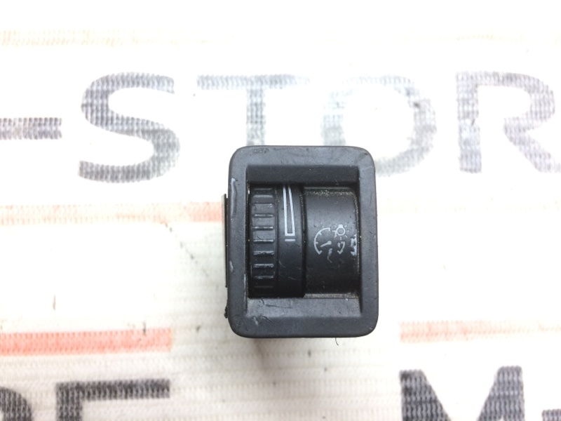 Кнопка освещения панели приборов, 200 рублей, Красноярск