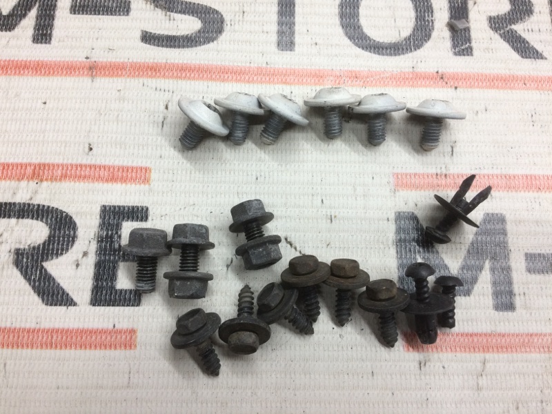 болты и гайки, 630 рублей, Красноярск