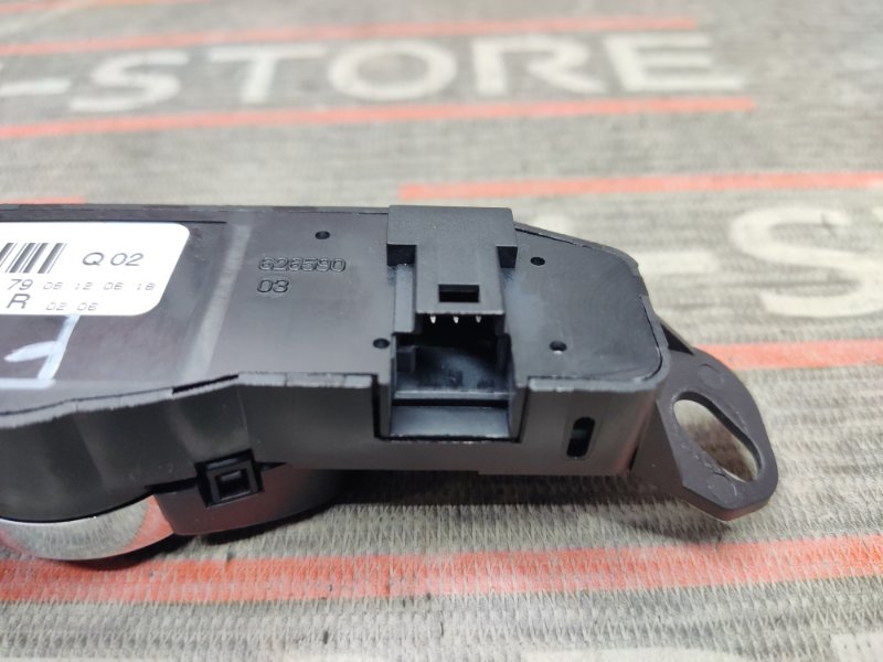 блок управления зеркалами, 300 рублей, Красноярск