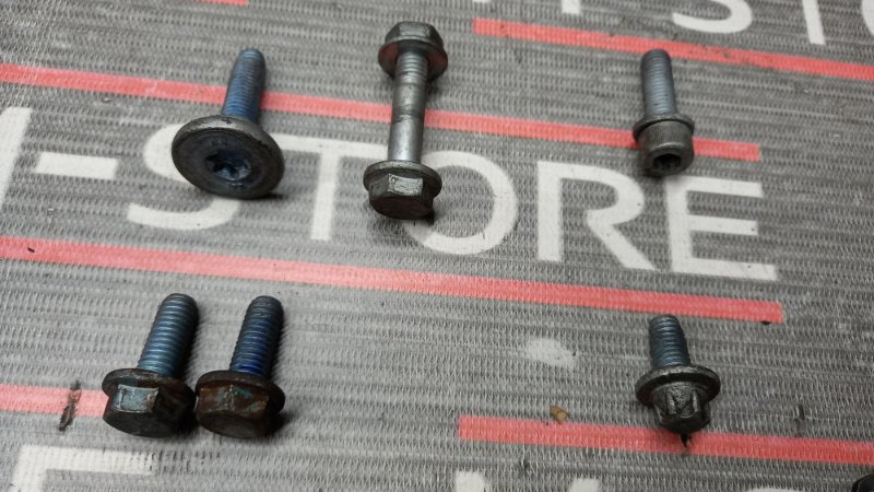 Болты и гайки ДВС, 860 рублей, Красноярск