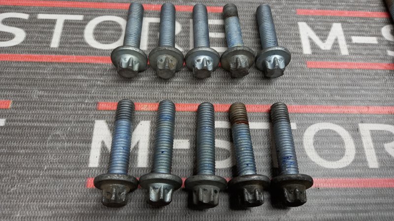 Болты и гайки ДВС, 860 рублей, Красноярск