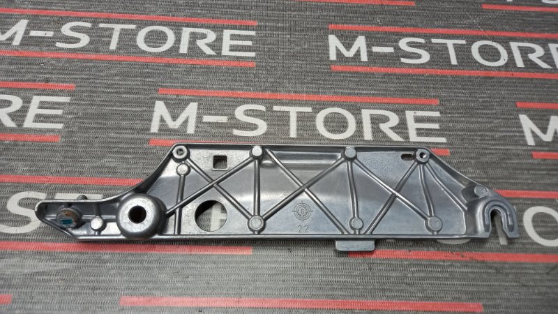 кронштейн потолочной ручки, 280 рублей, Красноярск