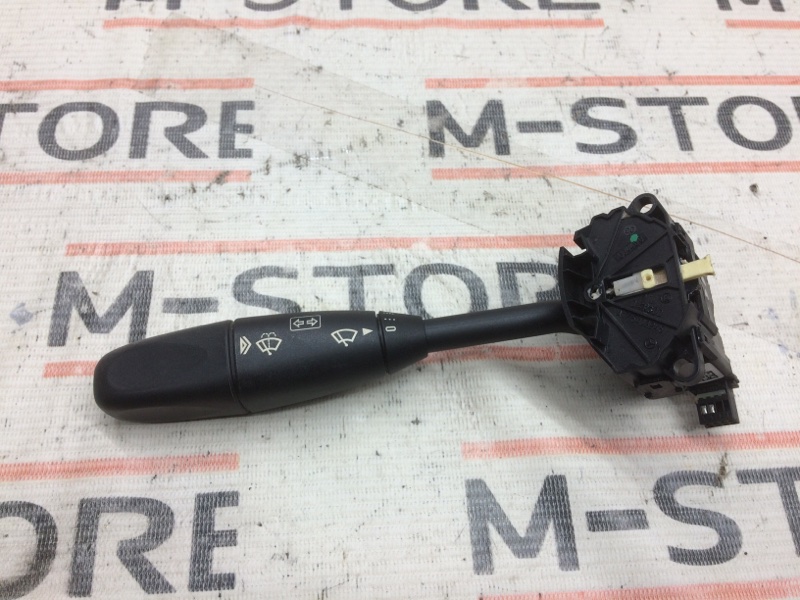 переключатель поворотов, 1000 рублей, Красноярск