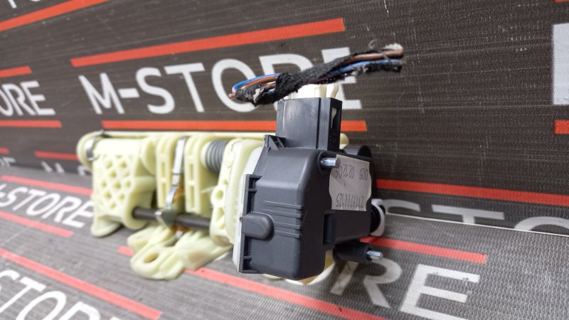 механизм складывания подголовника, 340 рублей, Красноярск