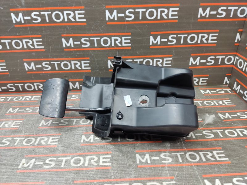 педаль тормоза, 350 рублей, Красноярск