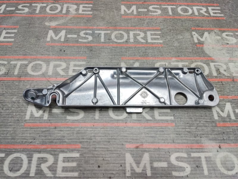 кронштейн потолочной ручки, 280 рублей, Красноярск