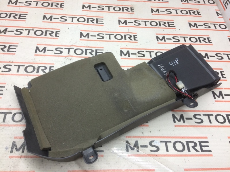 обшивка багажника, 610 рублей, Красноярск