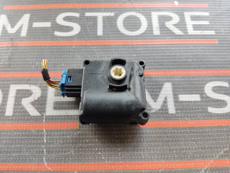 привод заслонки отопителя, 250 рублей, Красноярск