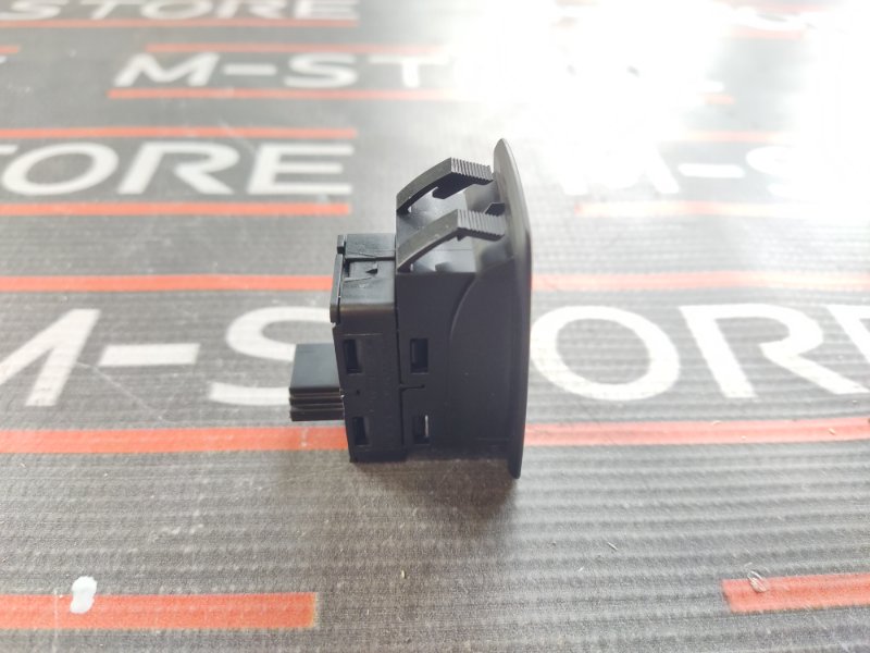 кнопка стеклоподъемника, 300 рублей, Красноярск