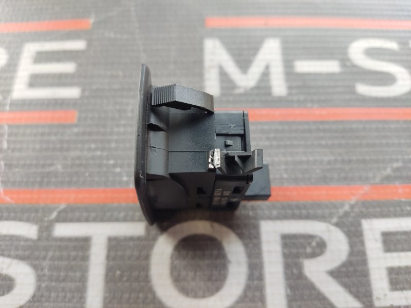 кнопка стеклоподъемника, 200 рублей, Красноярск