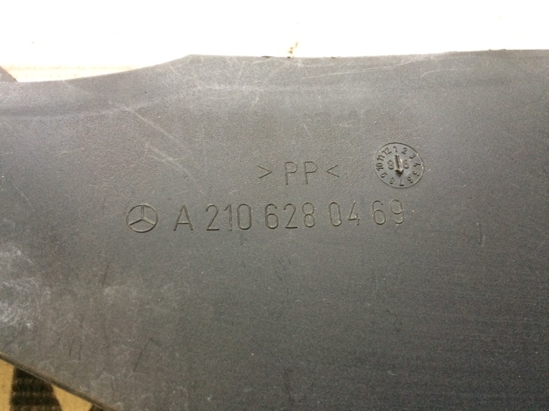 Водосток лобового стекла, 190 рублей, Красноярск