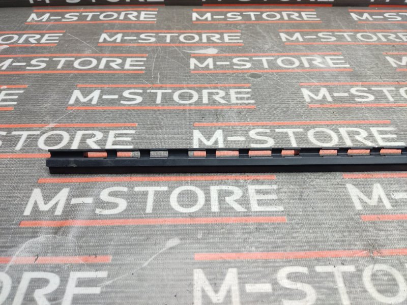 Крепление уплотнителя двери, 300 рублей, Красноярск