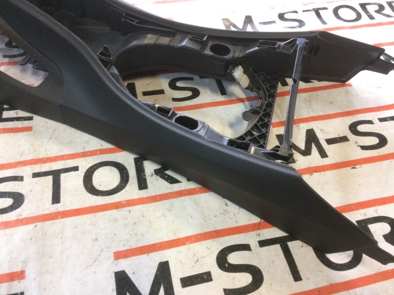 Консоль между сидений, 350 рублей, Красноярск