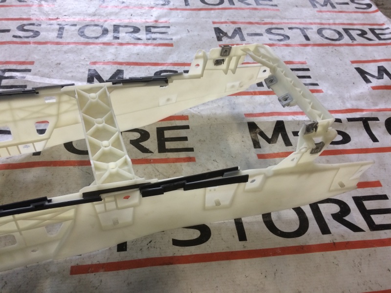 Консоль между сидений, 350 рублей, Красноярск