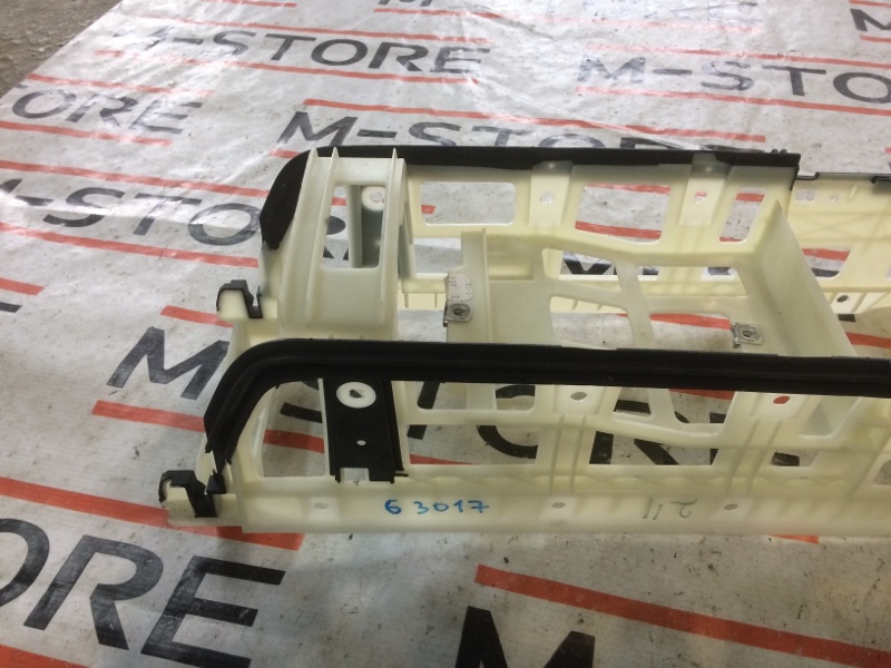 Консоль между сидений, 350 рублей, Красноярск