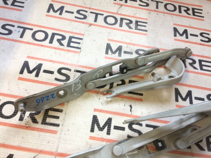 петля багажника, 540 рублей, Красноярск