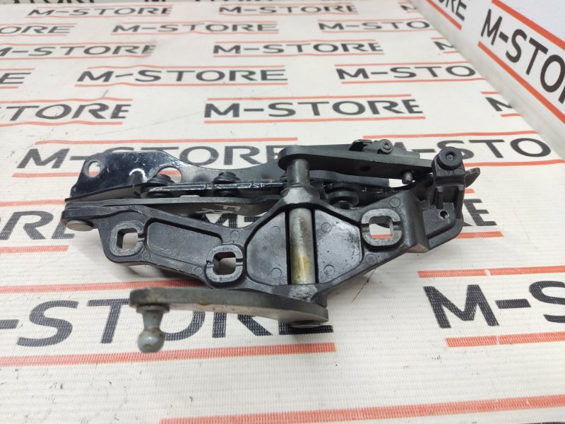 петля капота, 1640 рублей, Красноярск